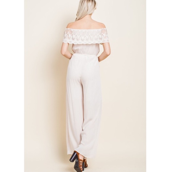 Sheer Scalloped Lace Jumpsuit - Picture 3 of 7